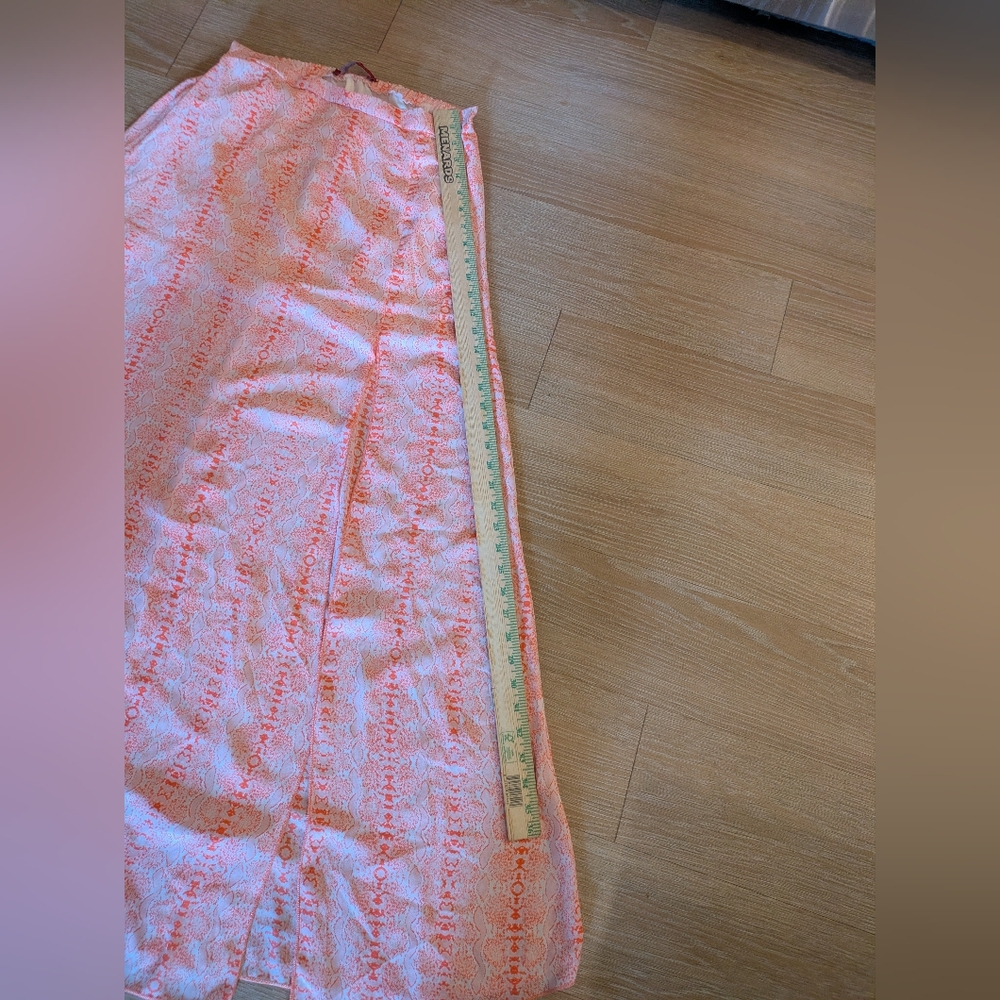 Chic Coral Maxi Skirt with Side Slit - Picture 3 of 11